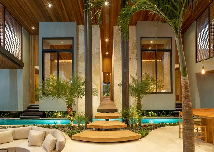 Villa Levante Bali By House Of Winds - Tropical Oasis Near Canggu Kerobokan 